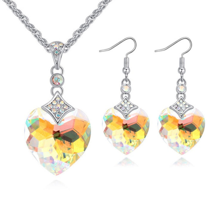 Regal Rebel 22 presents The Crystal Heart Jewelry Set