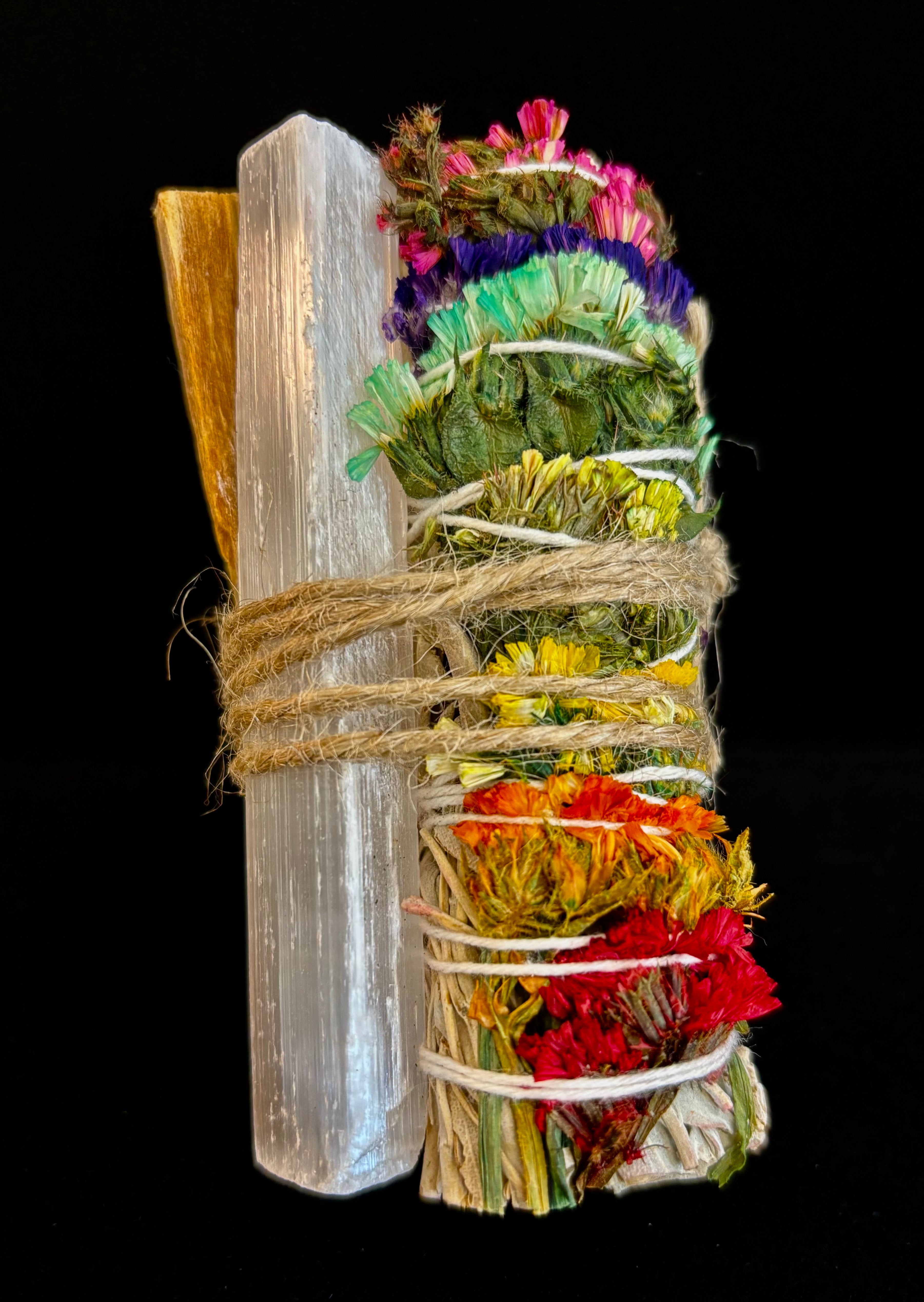 Regal Rebel 22 presents The 4" Chakra Sage Smudge Stick with Palo Santo & Raw Selenite – Ethically Sourced from Mexico